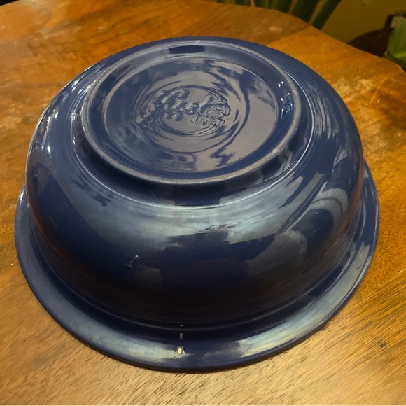 Lovely Pair of Vintage Cobalt Blue Fiesta Dinnerware 8 1/2” Nappy Bowls - Picture 6 of 10